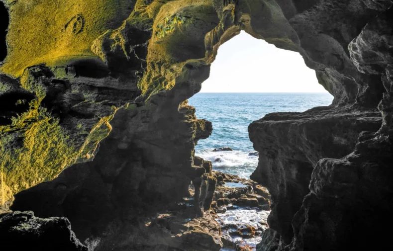 Caves-of-Hercules-Morocco-taxitangier